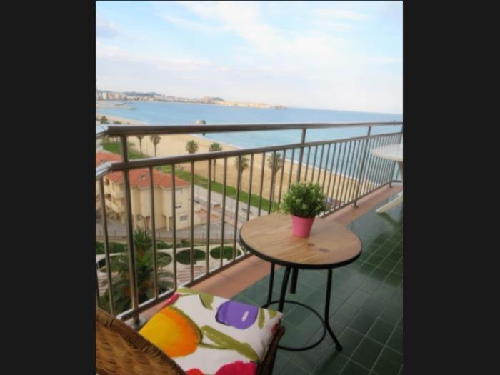 Apartamento Torre Valentina Frente Al Mar Calonge  Bagian luar foto